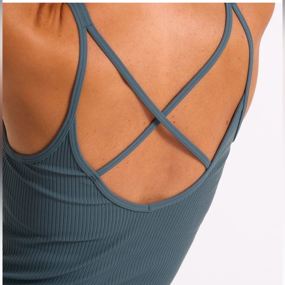 VUORI | Rib Crop Tank | Size | Color Stone - Picture 2 of 4